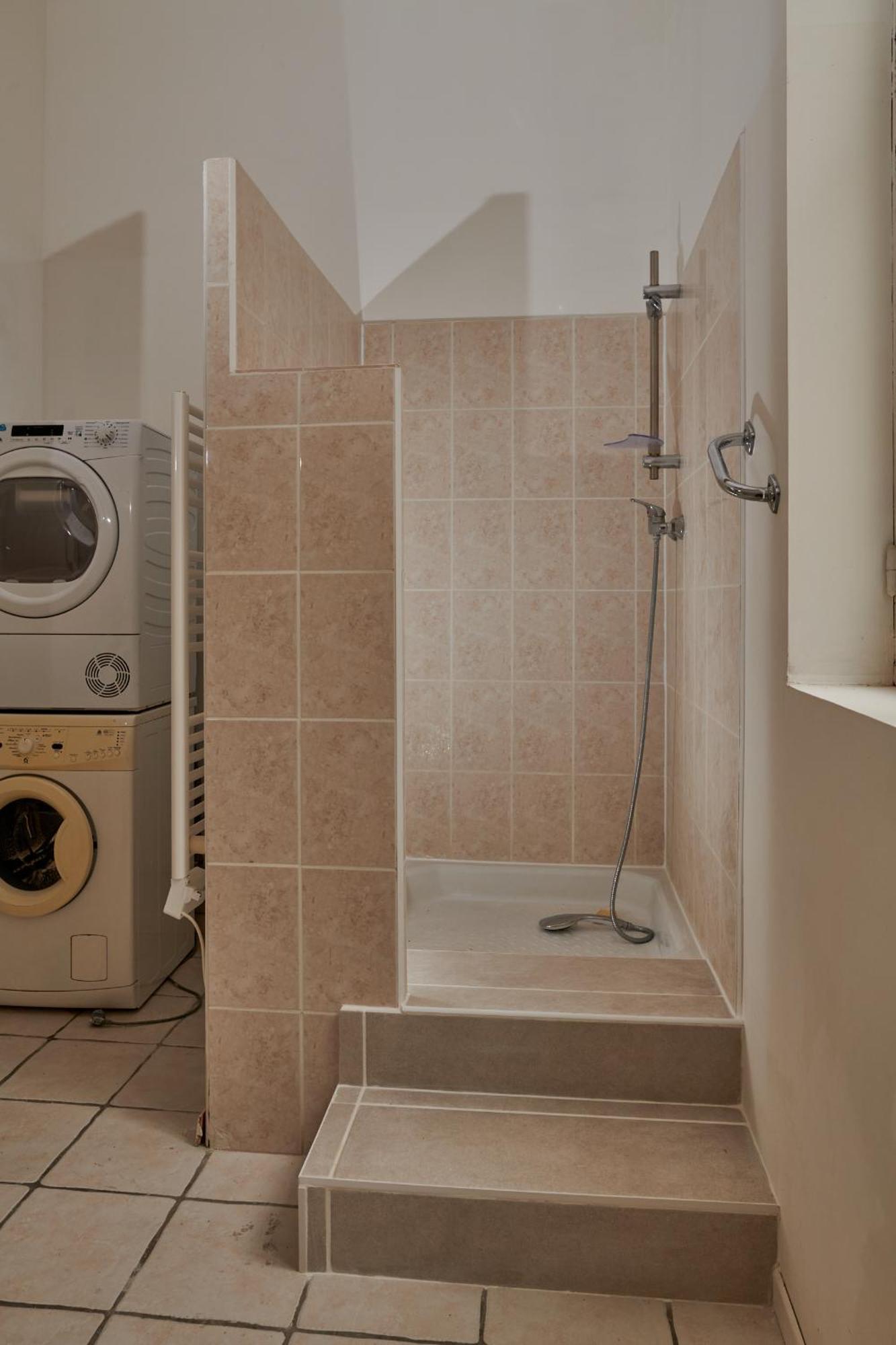 Grand Appartement Au Coeur De Sète Buitenkant foto